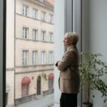 mujer +40 años pensando